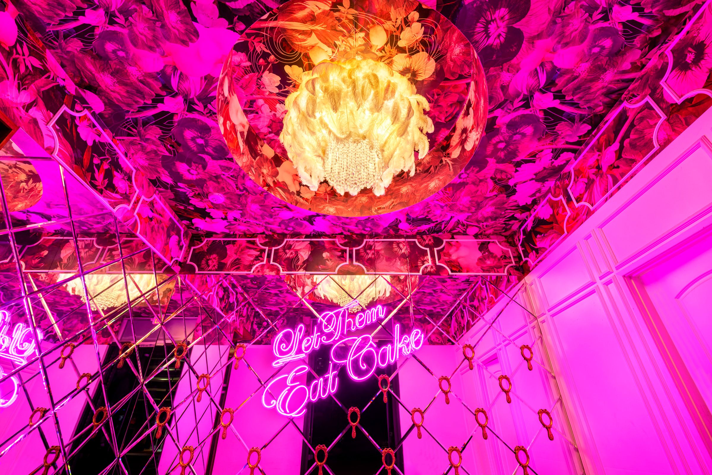 inside of CAKE nightclub ceiling light